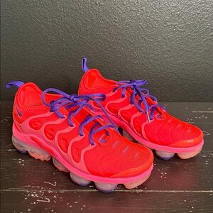2019 Women’s 7.5 Nike Air VaporMax Plus 'Bright Crimson